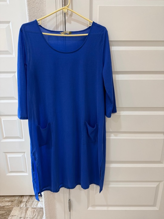 Chalet Tops - Chalet Beautiful Bright Royal Blue Scoop Neck Long Top